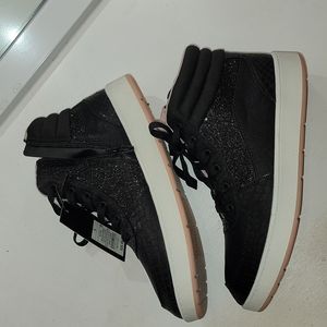 High top sneakers